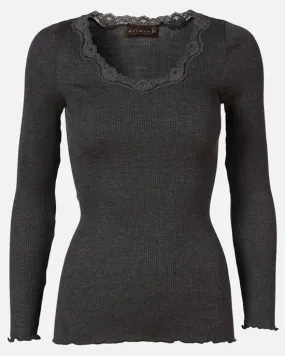 Babette Long Sleeve w Vintage Lace