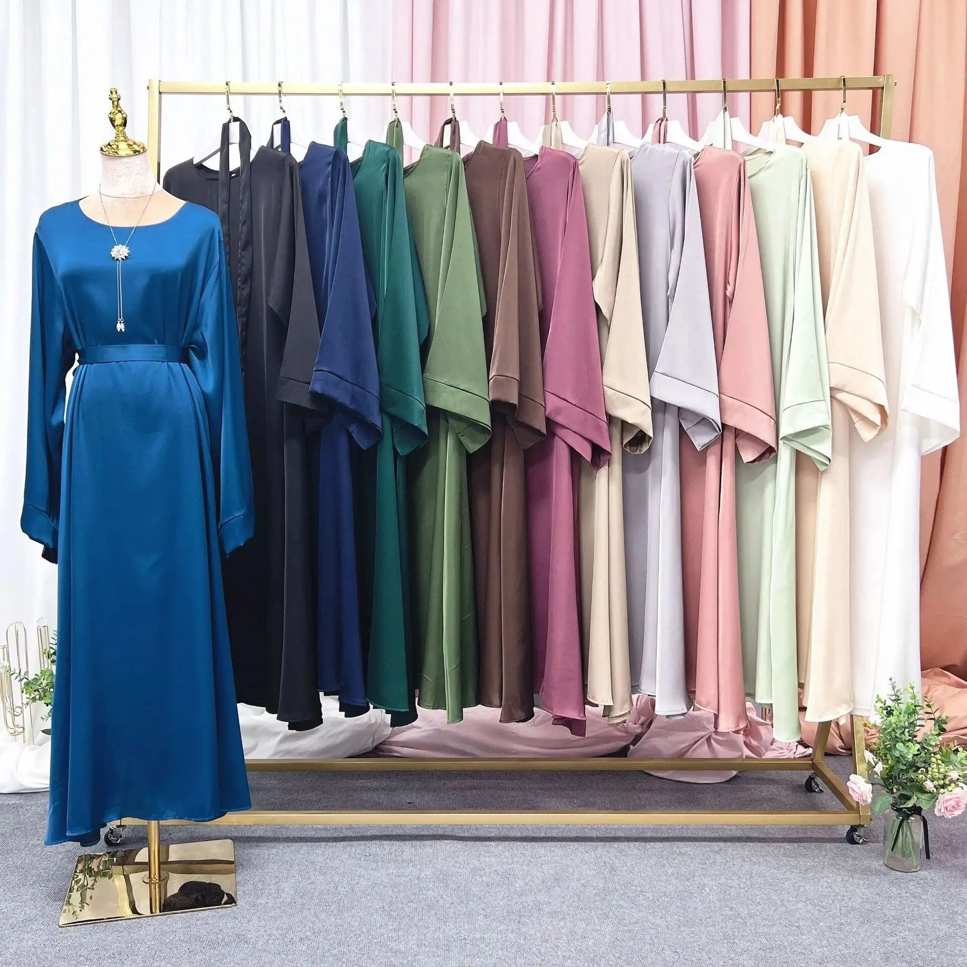 Elegant Abaya Dress - Black