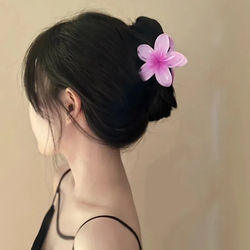 Hawaiian Flower Hair Clips for Women – Giant Floral Shark Clip in Vibrant Yellow, Perfect for Parties & Korean-Inspired Style