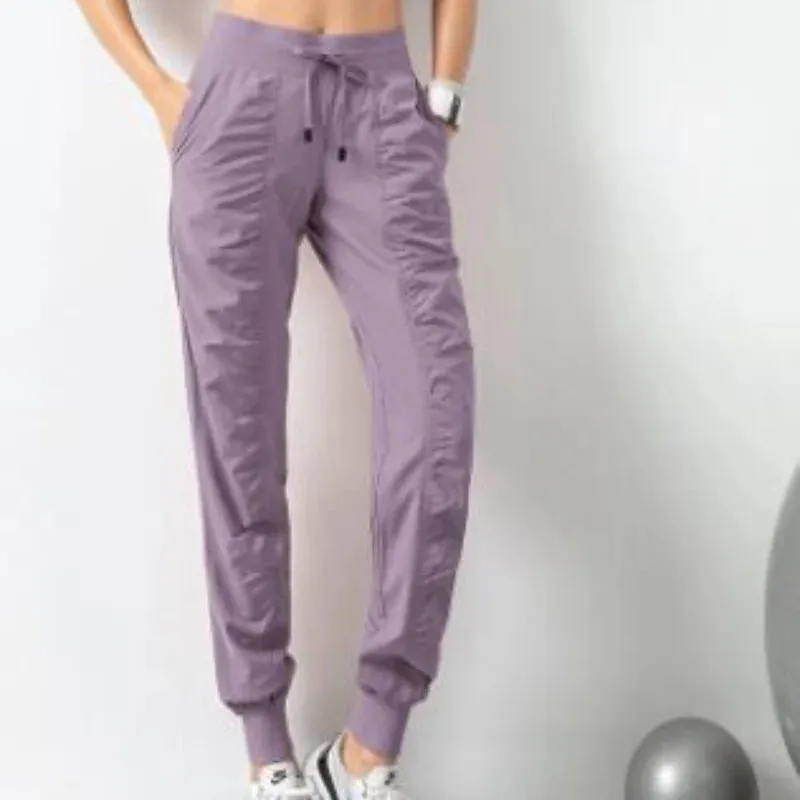ISLA - ULTRA-SOFT LIGHTWEIGHT SWEATPANTS
