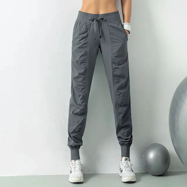 ISLA - ULTRA-SOFT LIGHTWEIGHT SWEATPANTS